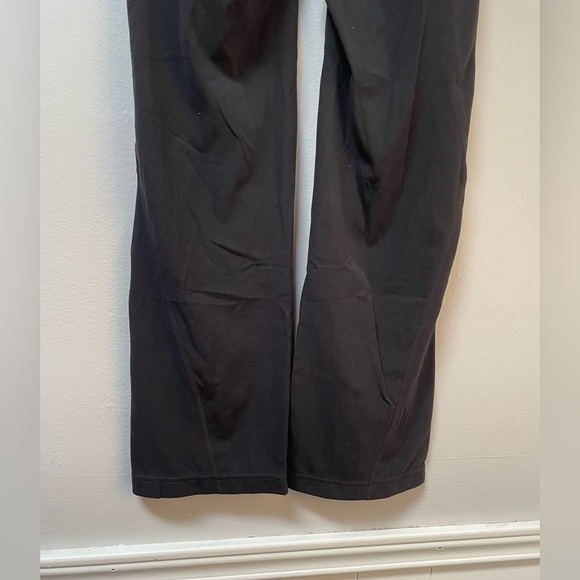 Athleta capri/cropped pants leggings - Picture 3 of 5